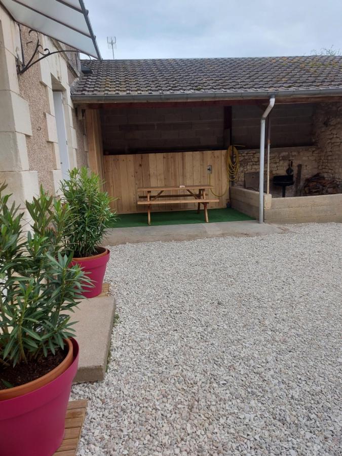 Maison De Bourg Paisible Parcay-sur-Vienne Екстериор снимка
